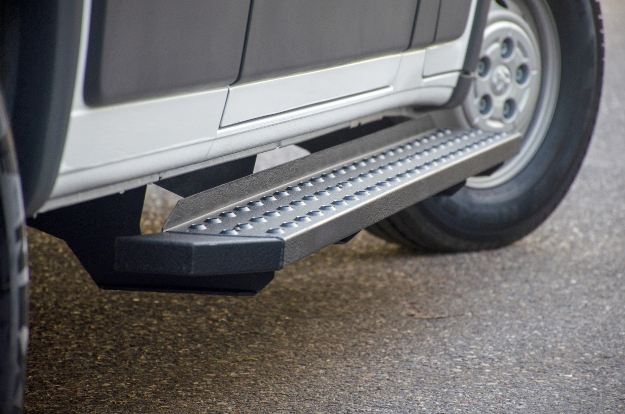 ARIES RidgeStep Black Running Boards Angular Design