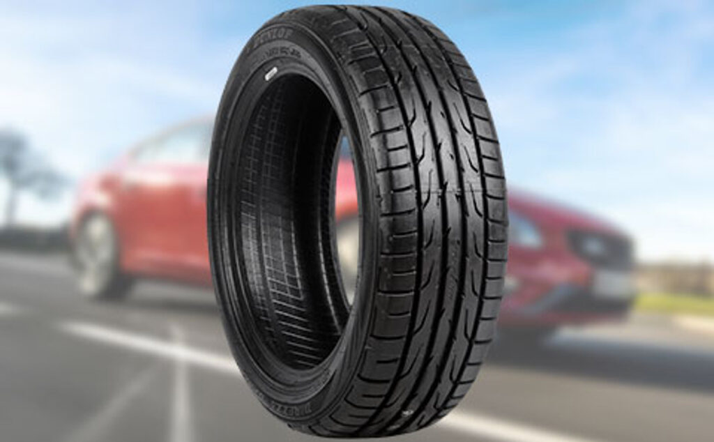 Dunlop Direzza DZ102 Tire